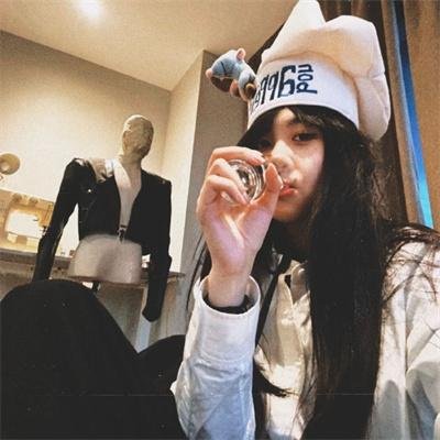 珠光宝气的拉各斯人